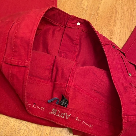 Apt 9 straight leg modem fit red denim jeans 18R pin up Swiftie Red classic - Picture 7 of 12